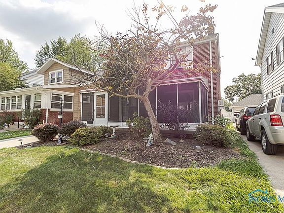 3rd image of 4423 Belmar Ave