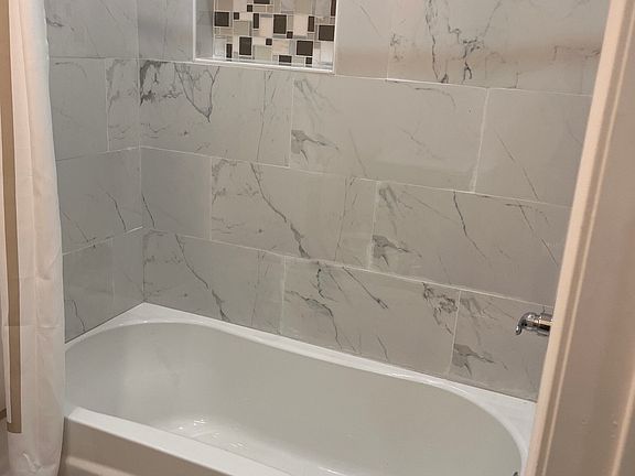 5th image of 1505 W Tioga St #2