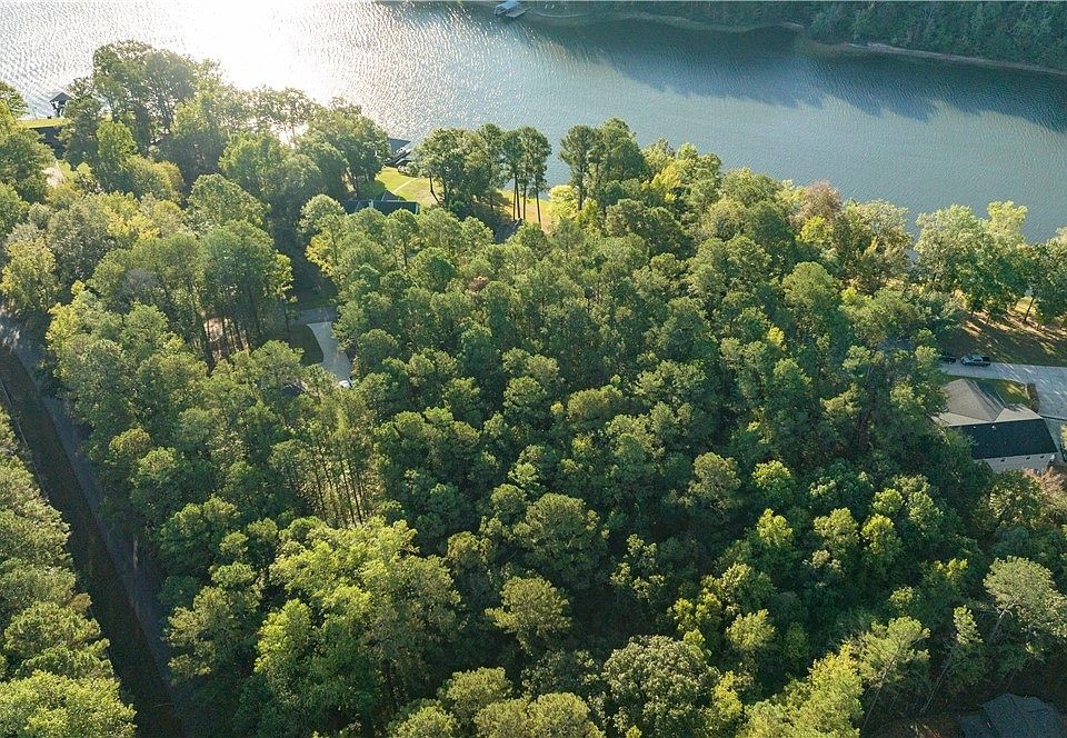1st image of 0 Cove Cir