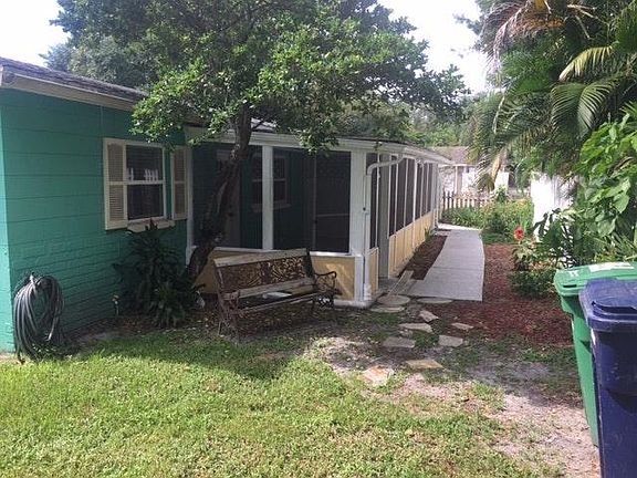 screened in porch