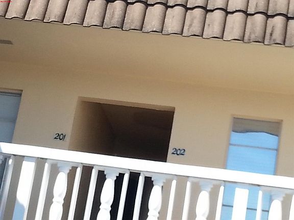 3rd image of 342 Southwind Dr APT 202