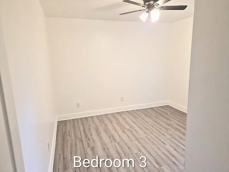 3445 Fox Crossing Dr — Photo 25