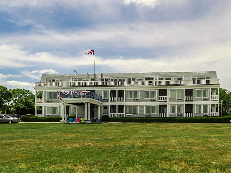 Condo Units above the Ocean House