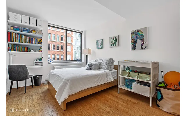 Sold by Douglas Elliman | media 18