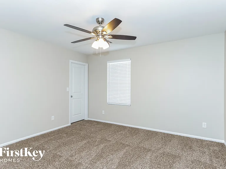 7111 Bering Strait Ave — Photo 10