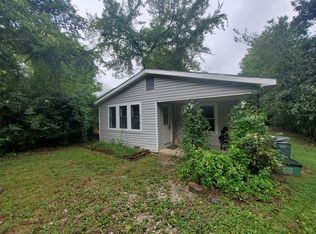 814 S Washington Ave, Fayetteville, AR 72701