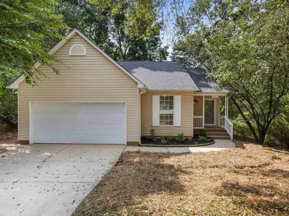 225 Clear Lake Dr, Simpsonville, SC 29680