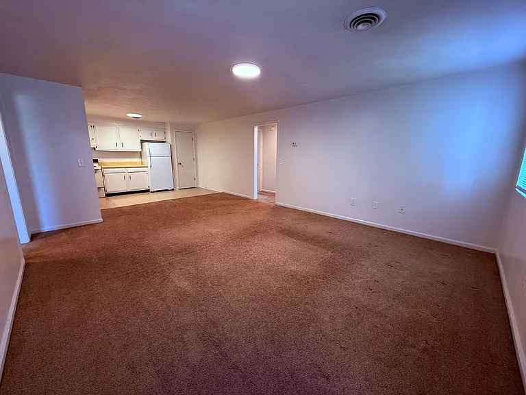 1407 Toms Creek Rd #15 — Photo 8