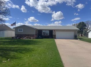 1807 Polk St, Lexington, NE 68850