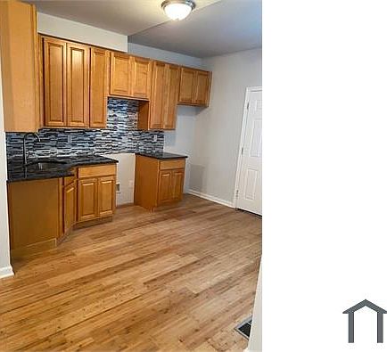 2nd image of 5516 Broomall St