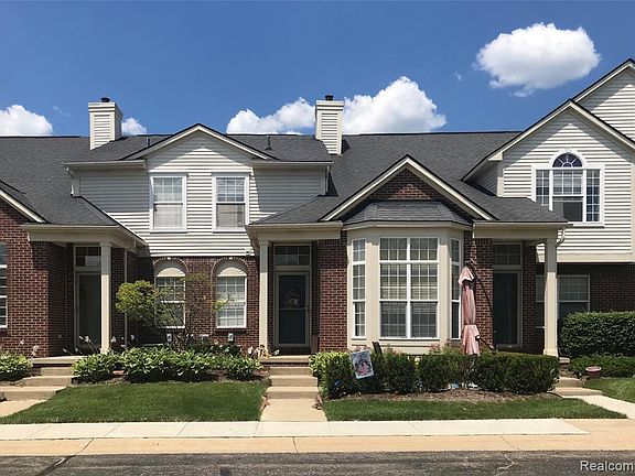 2nd image of 15202 Adri Cir #1