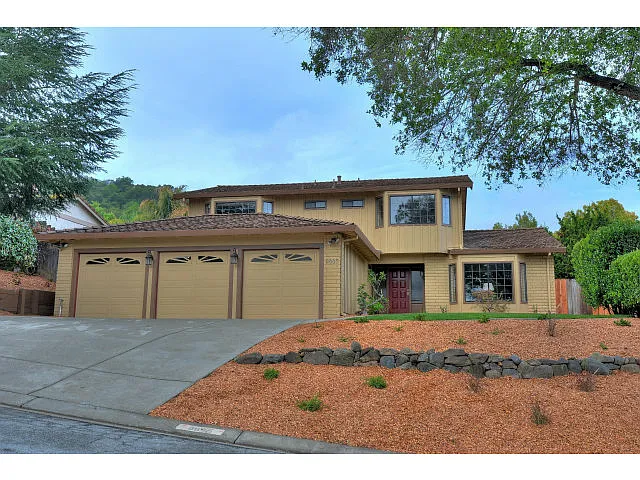 8685 Del Rey Ct photo 1
