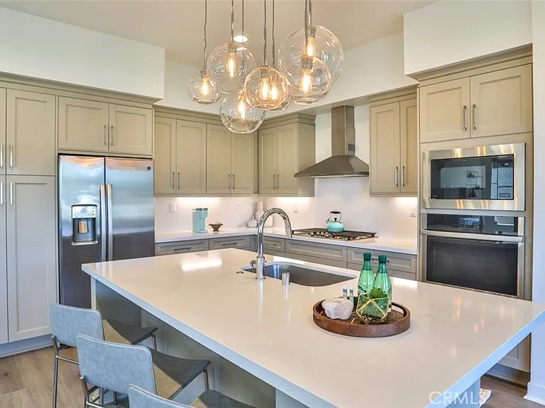 1207 Doheny Way — Photo 12
