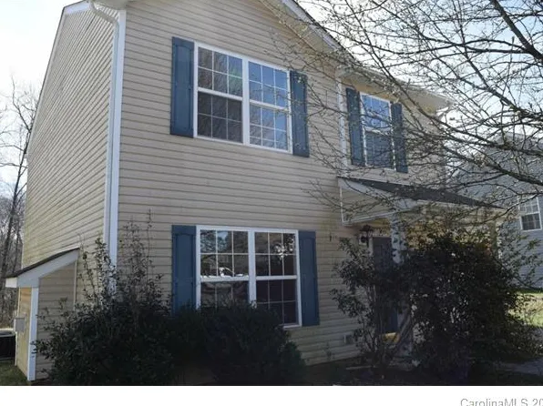 1405 Clooney Ln, Charlotte, NC 28262