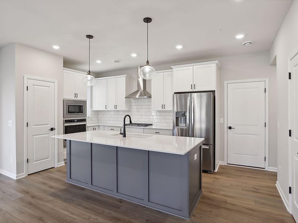 1st image of 2448 N Blossom Cir