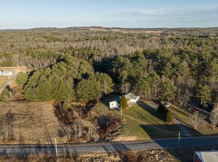 79 Sumner Rd, Leeds, ME 04263