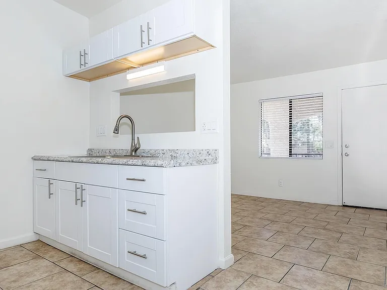 1 Bed 1 Bath