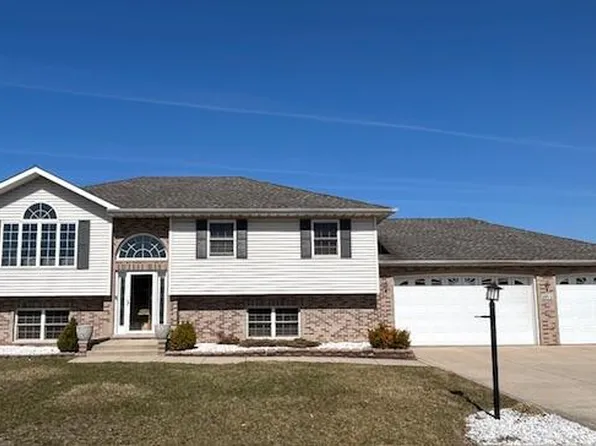6914 Fox Tail Ave, Portage, IN 46368