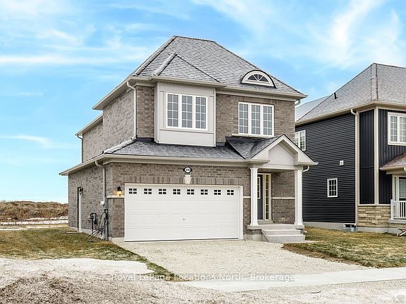 2nd image of 276 Springfield Cres