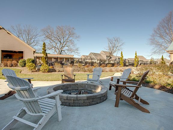 4th image of 476 Twin Creeks Dr Lot 476