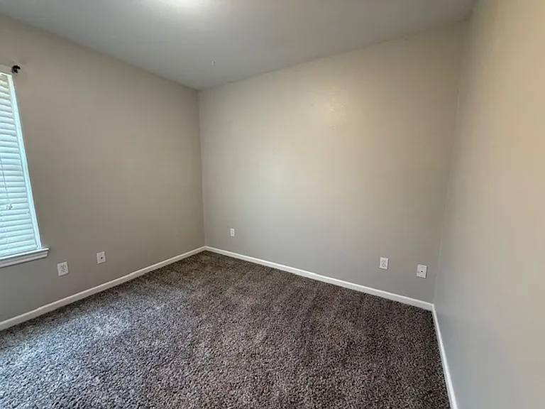 281 Sugarberry Ave — Photo 17