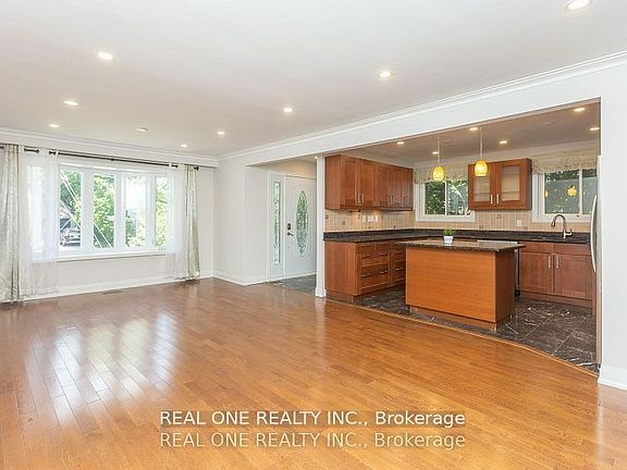 2nd image of 6 Albert St