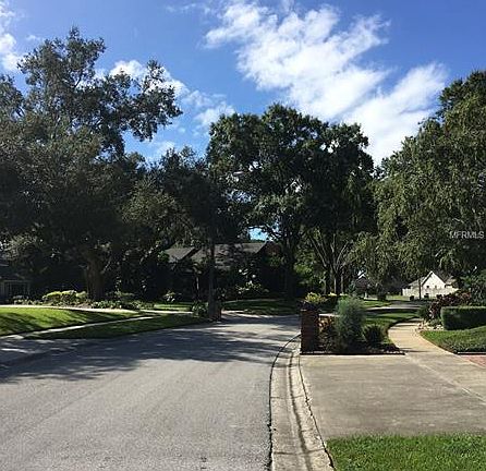 5th image of 15924 Dover Cliffe Dr