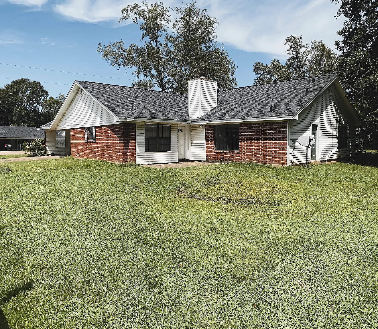 4 bed, 2109 sqft, $3,000 — Photo 2