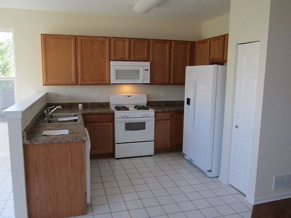 5th image of 1710 Buckingham Dr