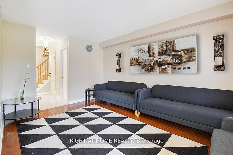 Brampton House for rent - 3 Bedrooms — photo 33