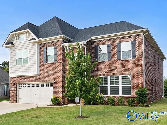 4th image of 214 Count Fleet Ct