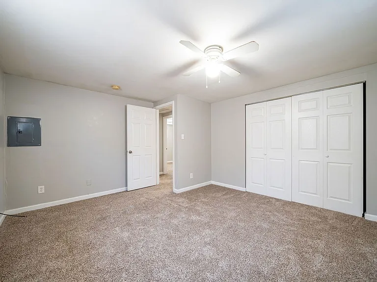 509 Elsmere St — Photo 9