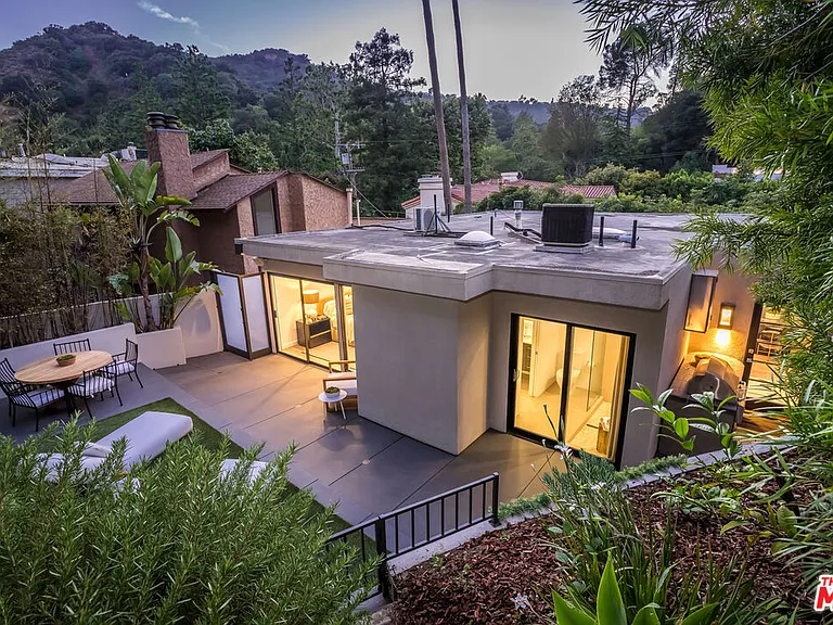 9834 Wanda Park Dr — Photo 8