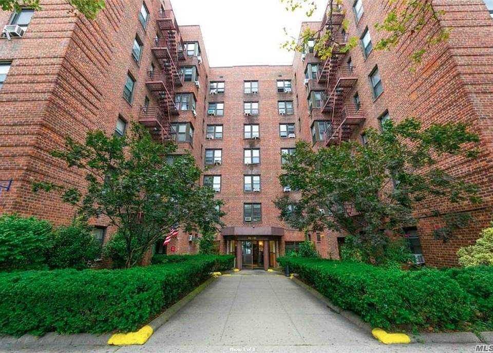 1st image of 8425 Elmhurst Ave APT 1V