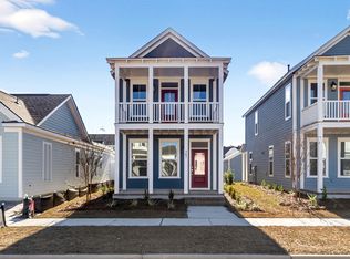 747 Blueway Ave, Summerville, SC 29486