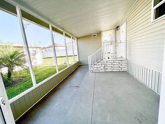 5th image of 4682 White Pine Ave #307