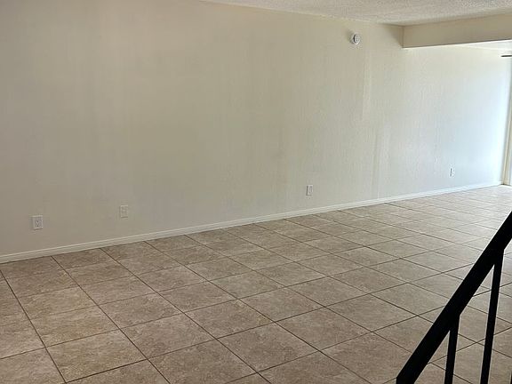 3rd image of 19161 Allegheny Rd APT 7