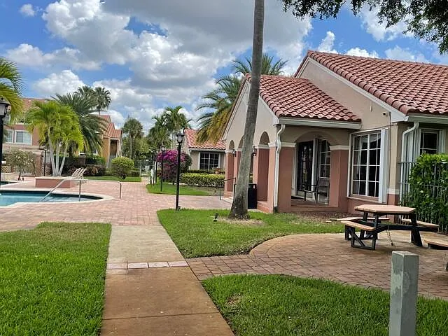 7888 Sonoma Springs Cir #105 — Photo 38