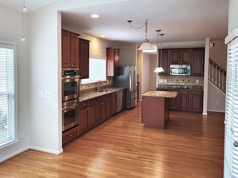105 Clubhouse Dr — Photo 15