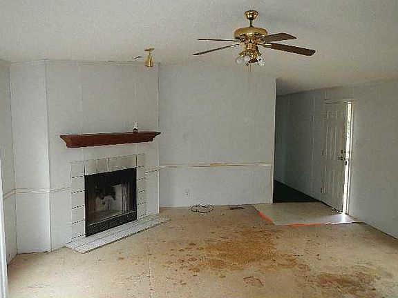 2nd image of 2021 Cypress Forest Dr