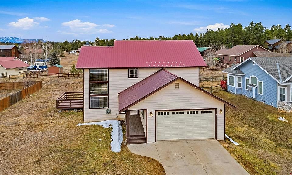 1st image of 223 Driftwood Drive