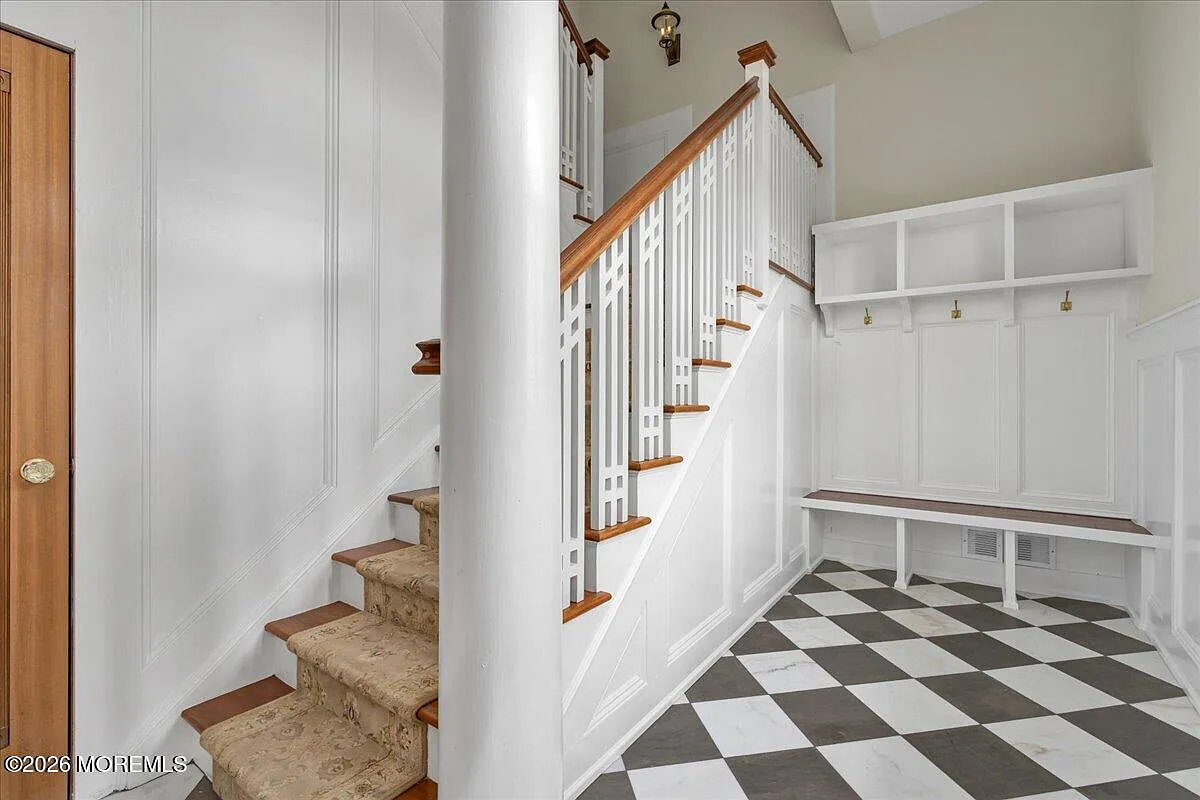 3 bed, $13,000 — Photo 2