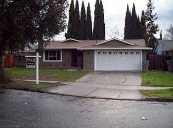 2nd image of 2567 Loomis Dr