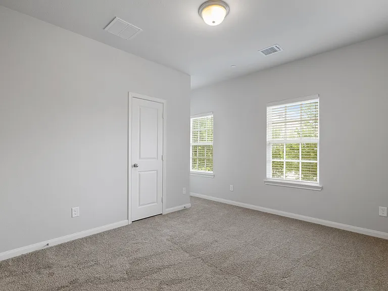 8063 Canal St — Photo 13