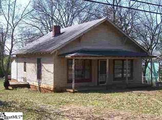 517 W 4th Ave, Easley, SC 29640