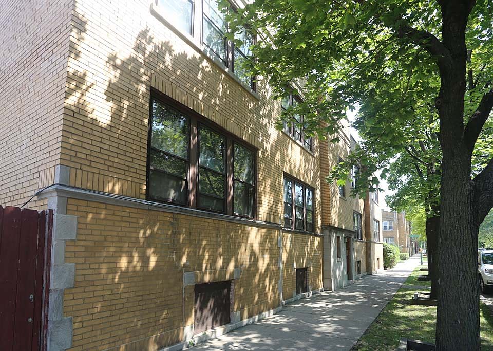 1st image of 2336 W Grace St #1