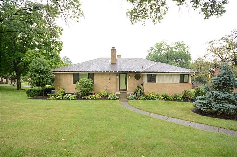 1st image of 1674 Forestview Dr