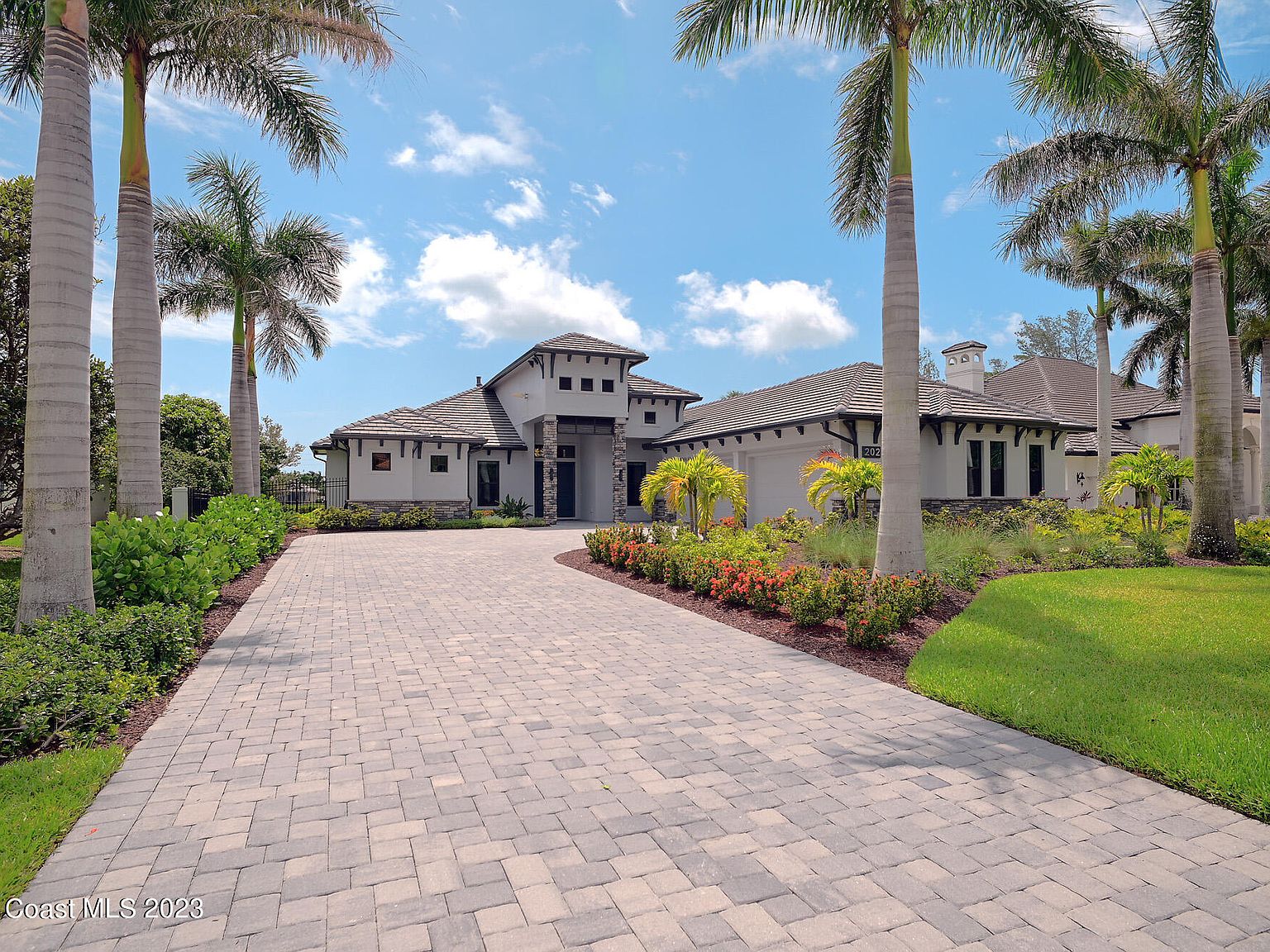 202 Lansing Island Dr, Indian Harbour Beach, FL 32937 MLS 968283