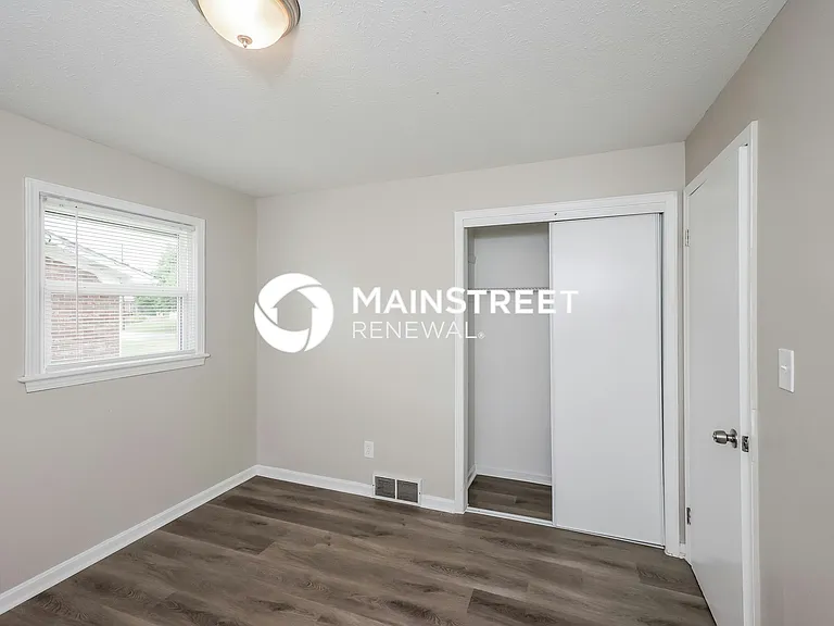 Main Bedroom