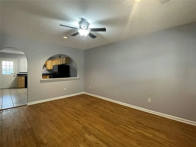 1585 Piedmont Ave NE — Photo 3
